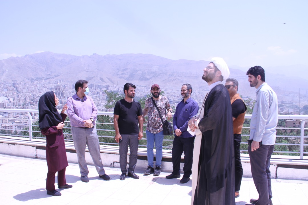 بازدید دکتر عباسی  از رصدخانه آسمان ایرانیان 