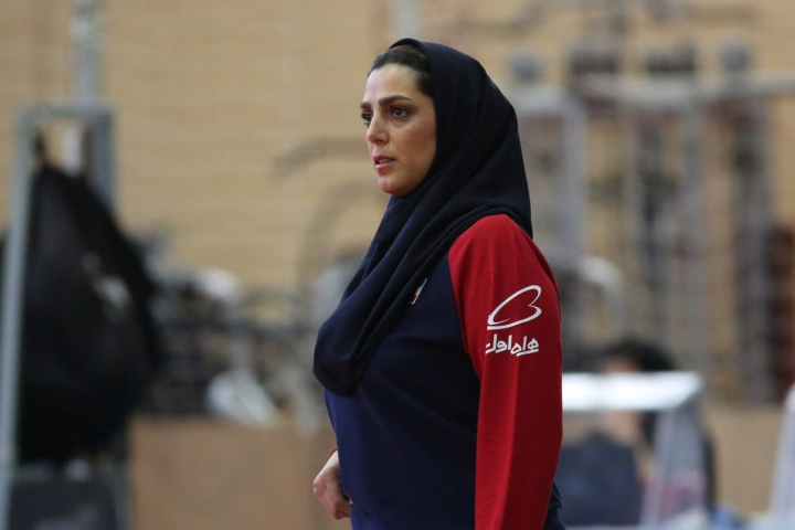 «فاطمه شعبان خمسه» سرمربی تیم والیبال زیر ۱۶ سال دختران ایران شد