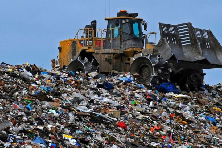 روزانه ۲۵۰ تن زباله از فردیس جمع آوری می‌شود