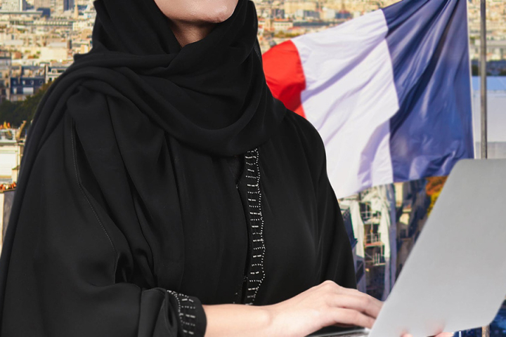 تداوم اعتراض‌ها به ممنوعیت پوشش اسلامی در مدارس فرانسه