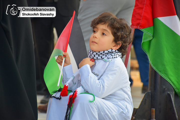 راهپیمایی مردم کرج در حمایت از کودکان غزه