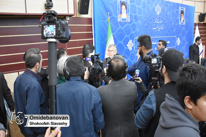 نشست خبری استاندار با اصحاب رسانه در آستانه سفر ریاست جمهور به البرز