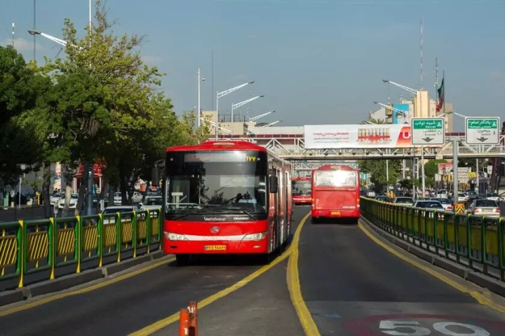 تعویض محل استقرار زنان و مردان در اتوبوس‌های تندروی تهران